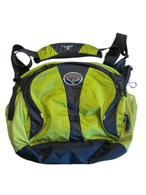 Osprey Ozone Courier green and black laptop messenger bag